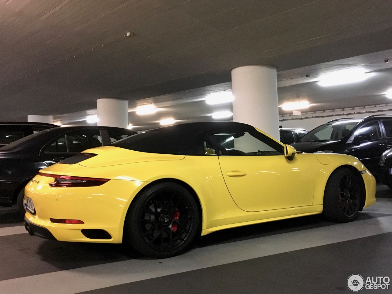 Porsche 991 Carrera 4 GTS Cabriolet MkII