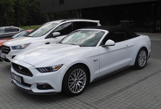 Ford Mustang GT Convertible 2015