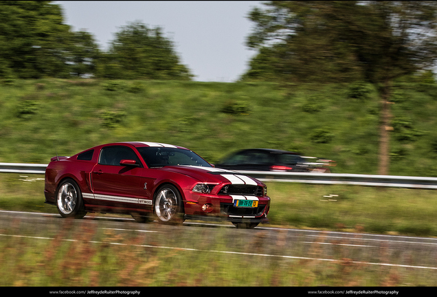 Ford Mustang Shelby GT500 2013