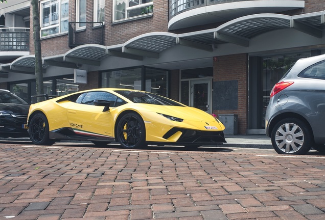 Lamborghini Huracán LP640-4 Performante