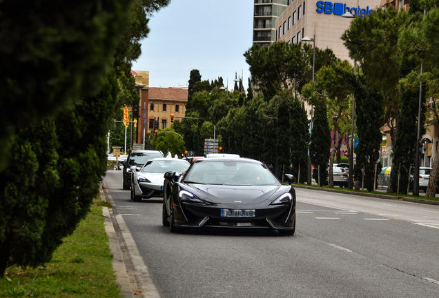 McLaren 570GT