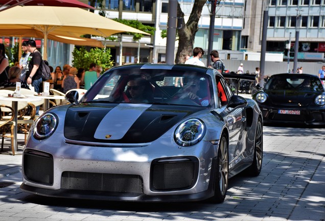 Porsche 991 GT2 RS Weissach Package