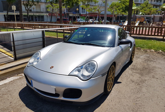 Porsche 996 Turbo