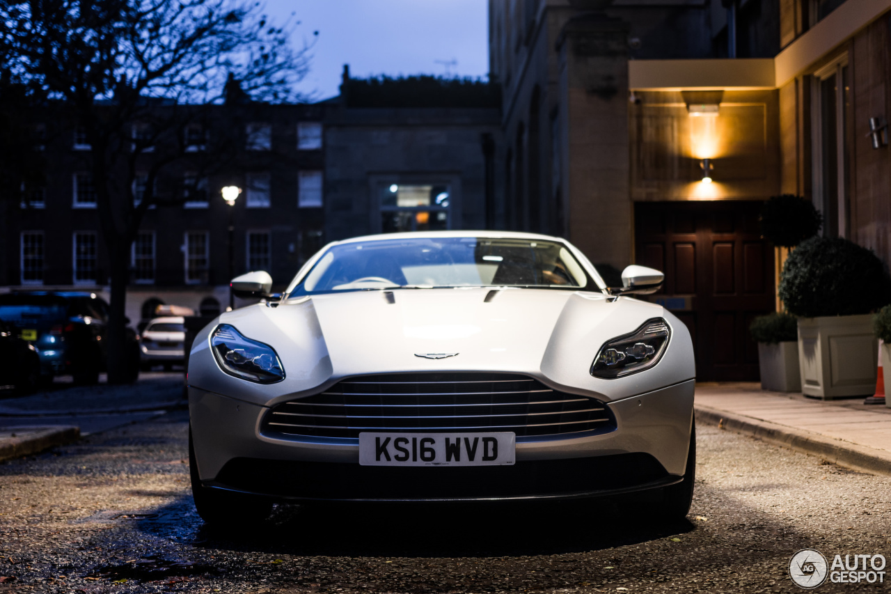 Aston Martin DB11