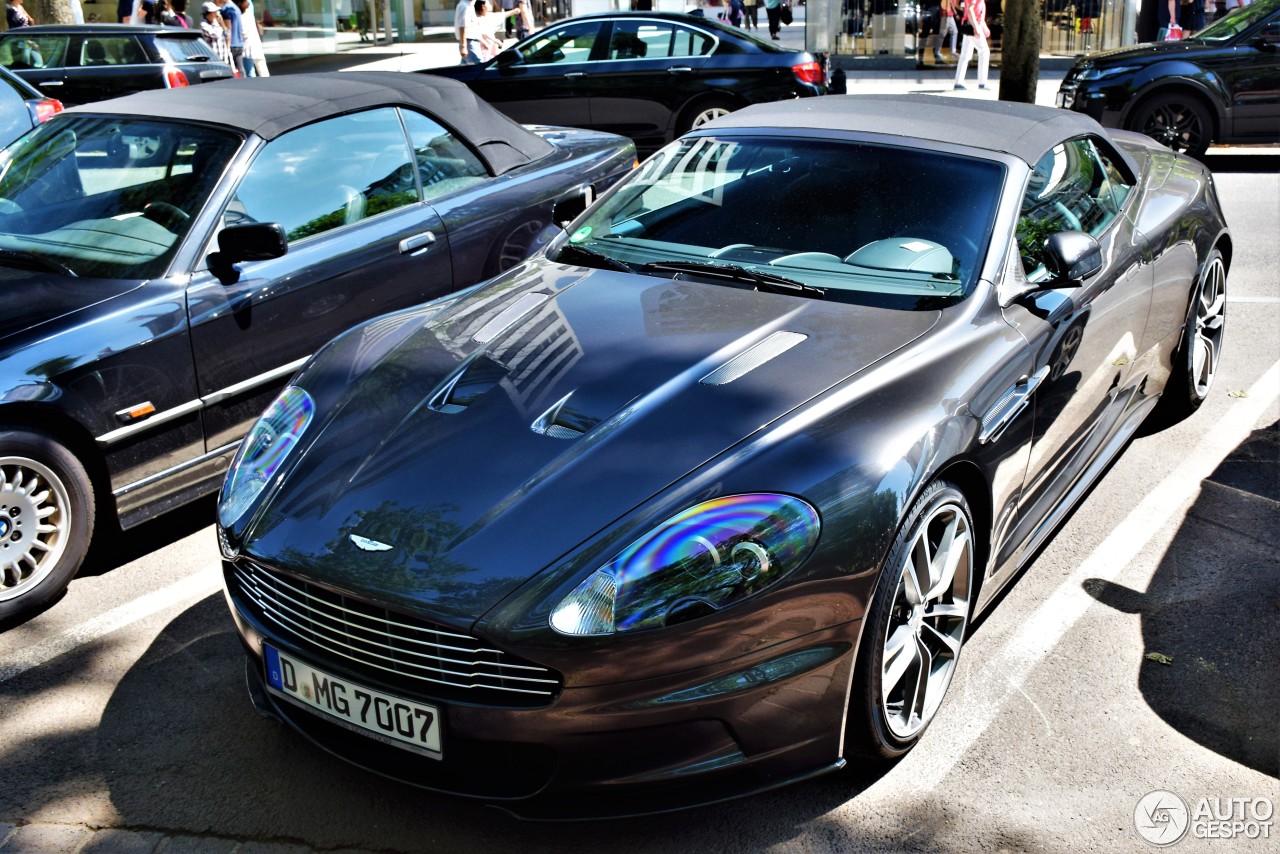 Aston Martin DBS Volante