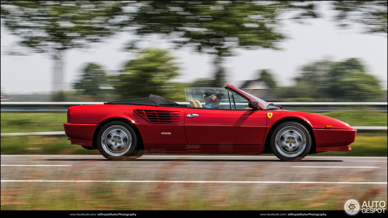 Ferrari Mondial 3.2 Cabriolet