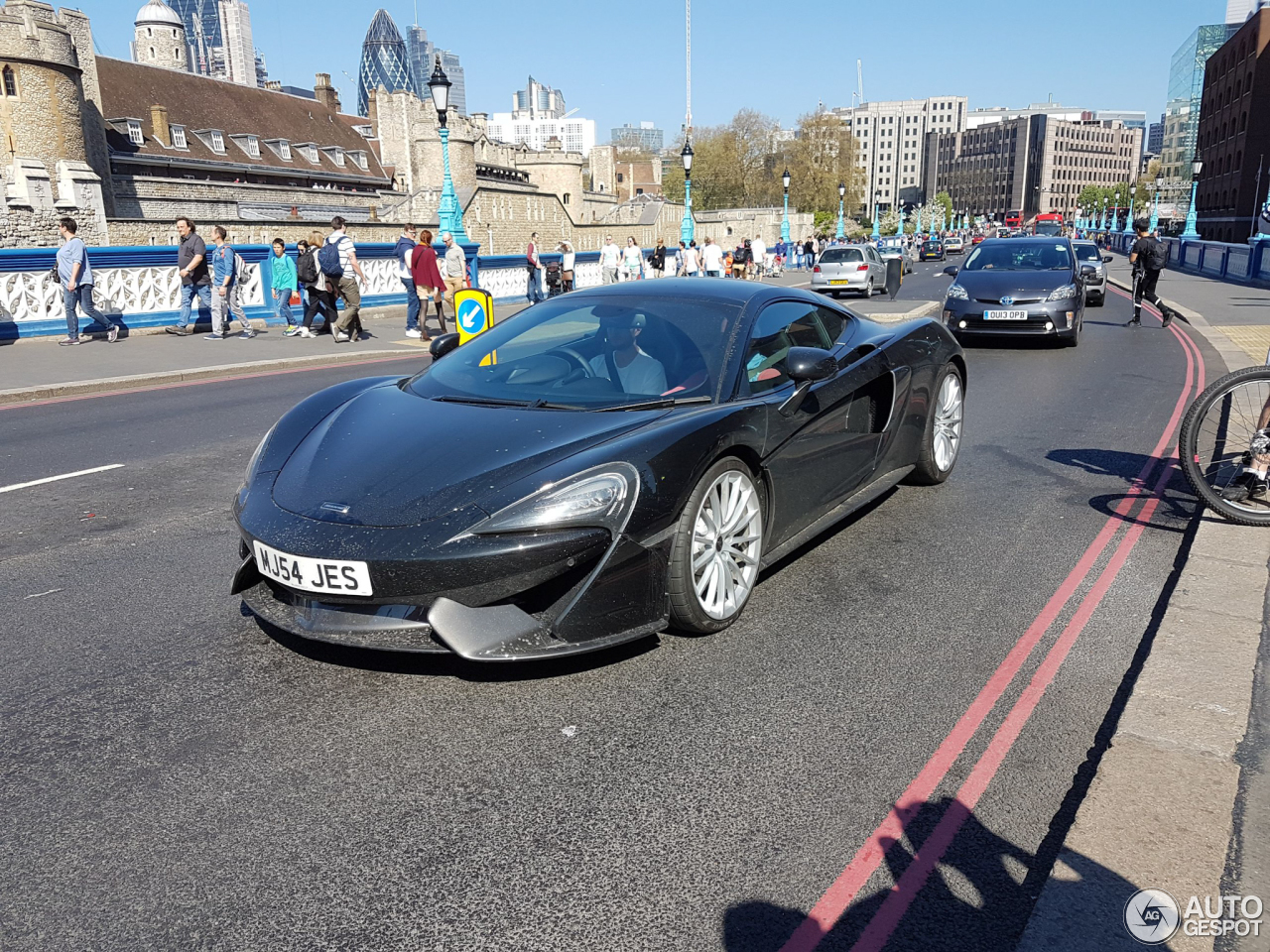 McLaren 570GT