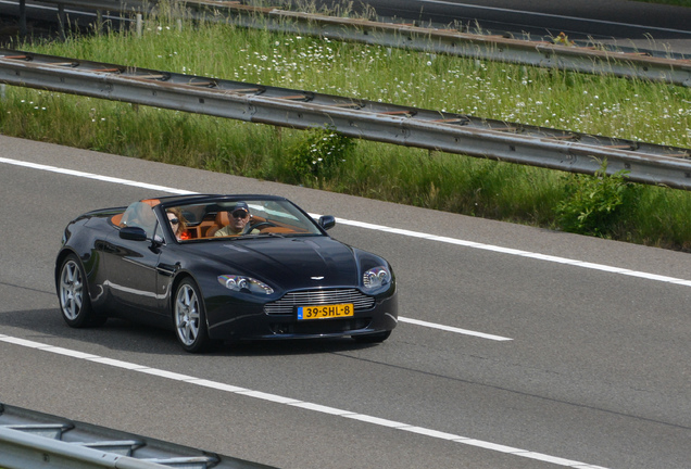 Aston Martin V8 Vantage Roadster