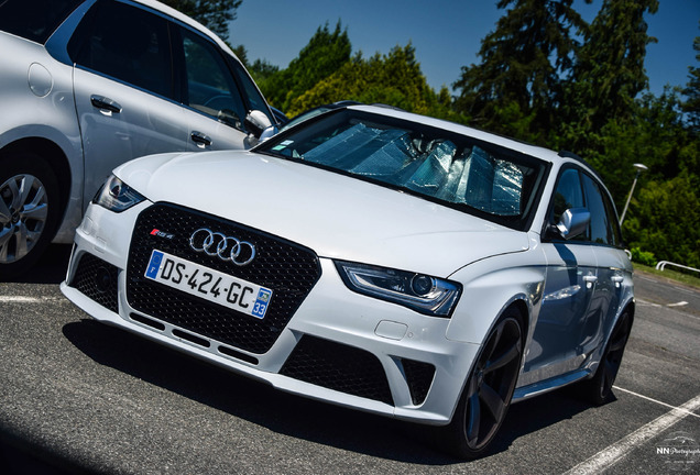 Audi RS4 Avant B8