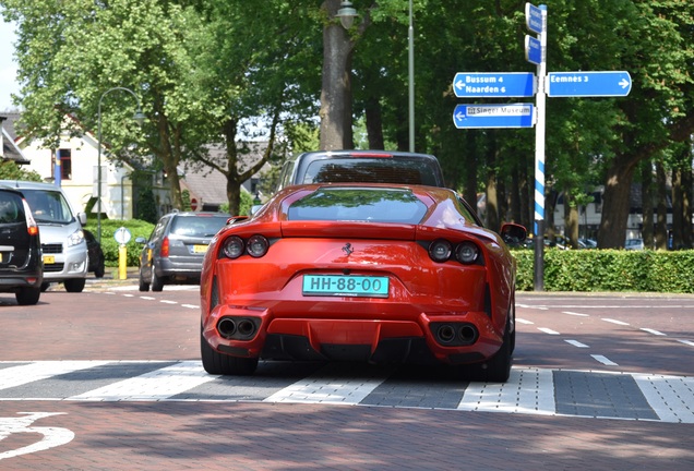 Ferrari 812 Superfast