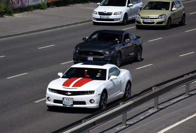 Ford Mustang GT 2015