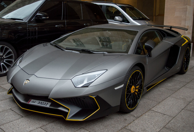 Lamborghini Aventador LP750-4 SuperVeloce