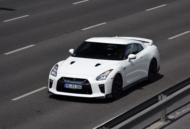 Nissan GT-R 2017