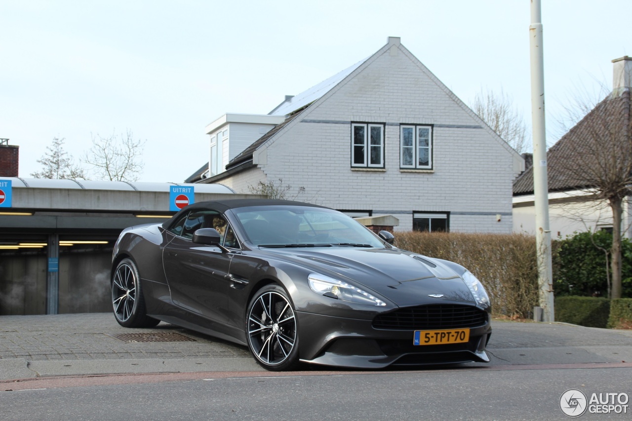 Aston Martin Vanquish Volante