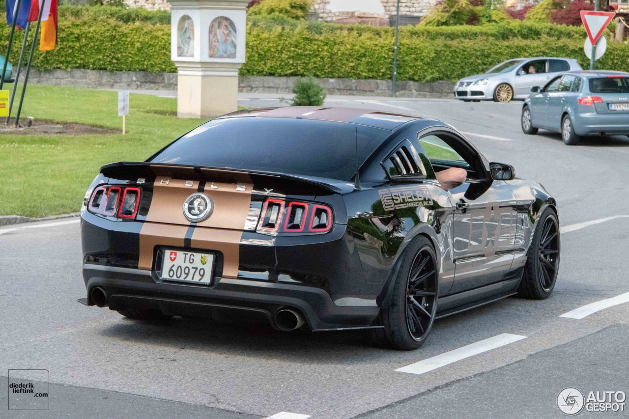 Ford Mustang Shelby GT500 2011