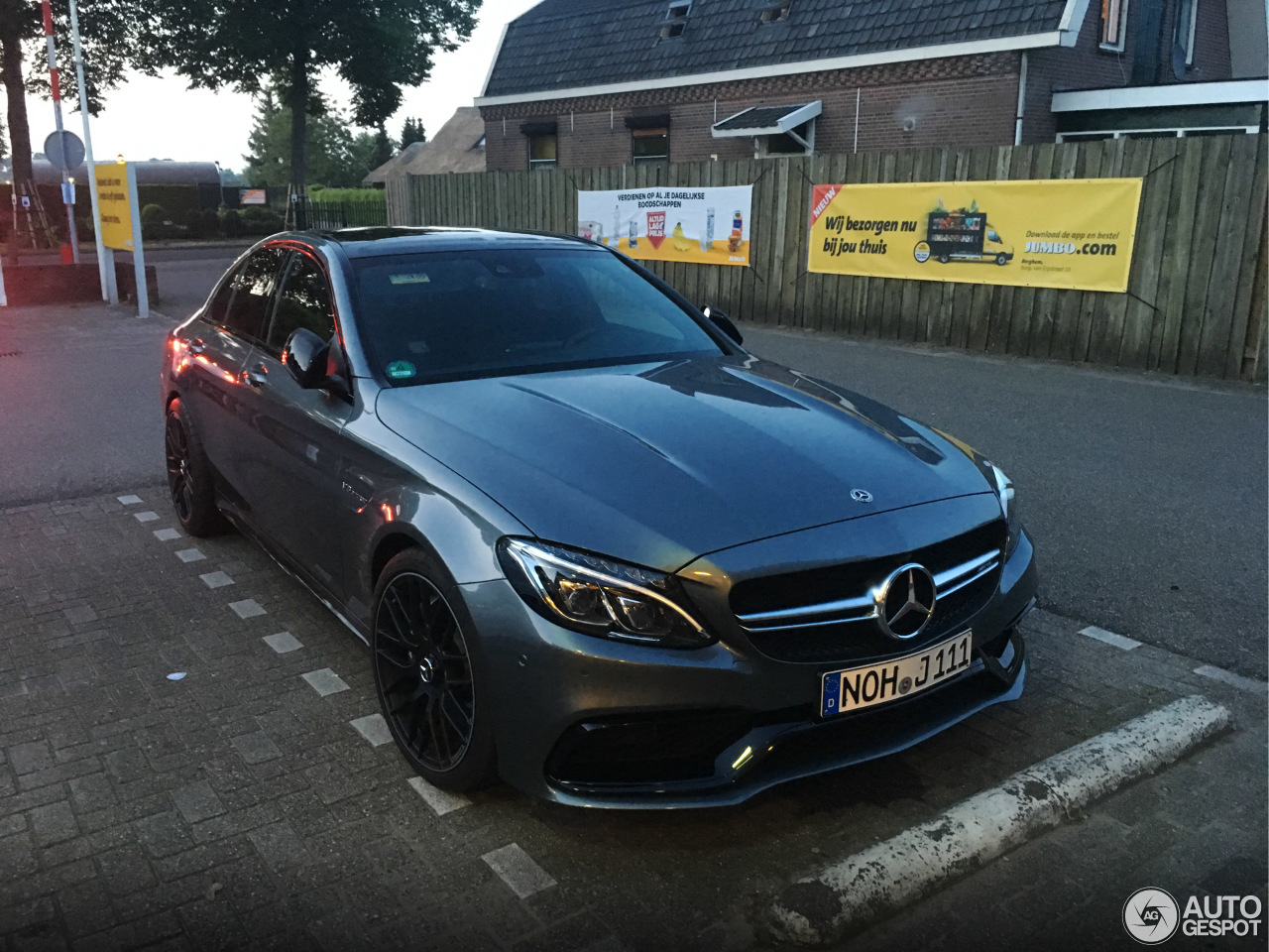 Mercedes-AMG C 63 W205