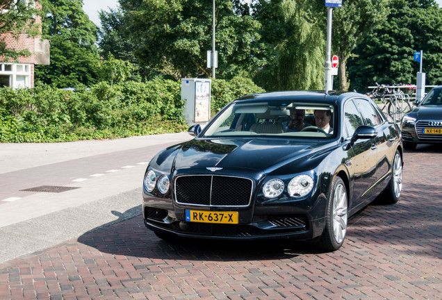 Bentley Flying Spur V8 S