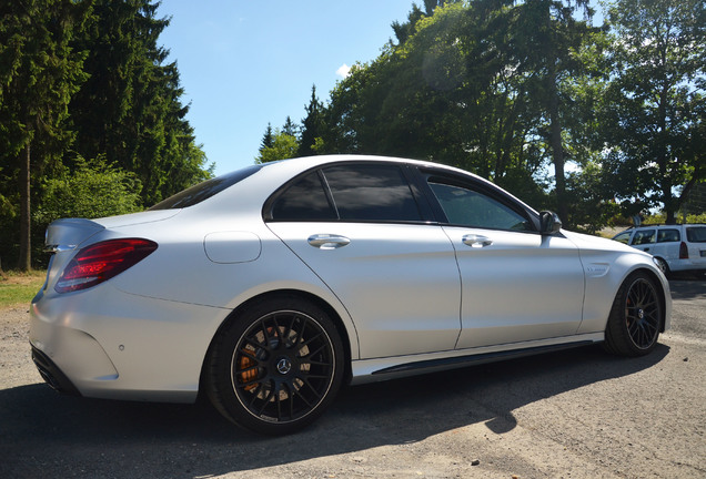 Mercedes-AMG C 63 S W205