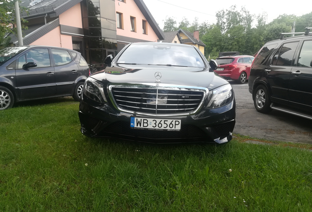 Mercedes-AMG S 63 V222