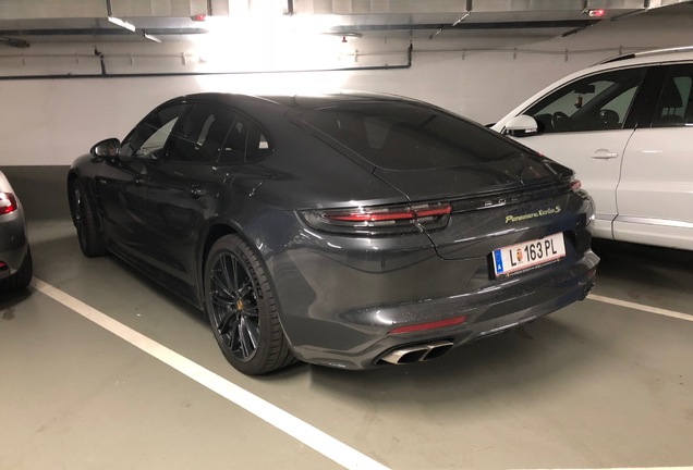 Porsche 971 Panamera Turbo S E-Hybrid