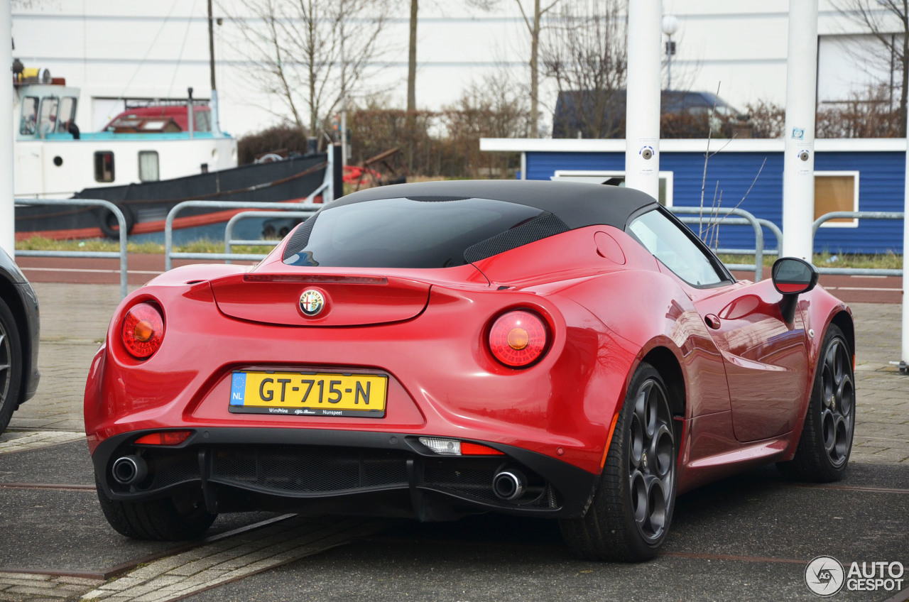 Alfa Romeo 4C Coupé