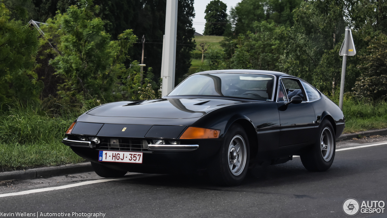 Ferrari 365 GTB/4 Daytona