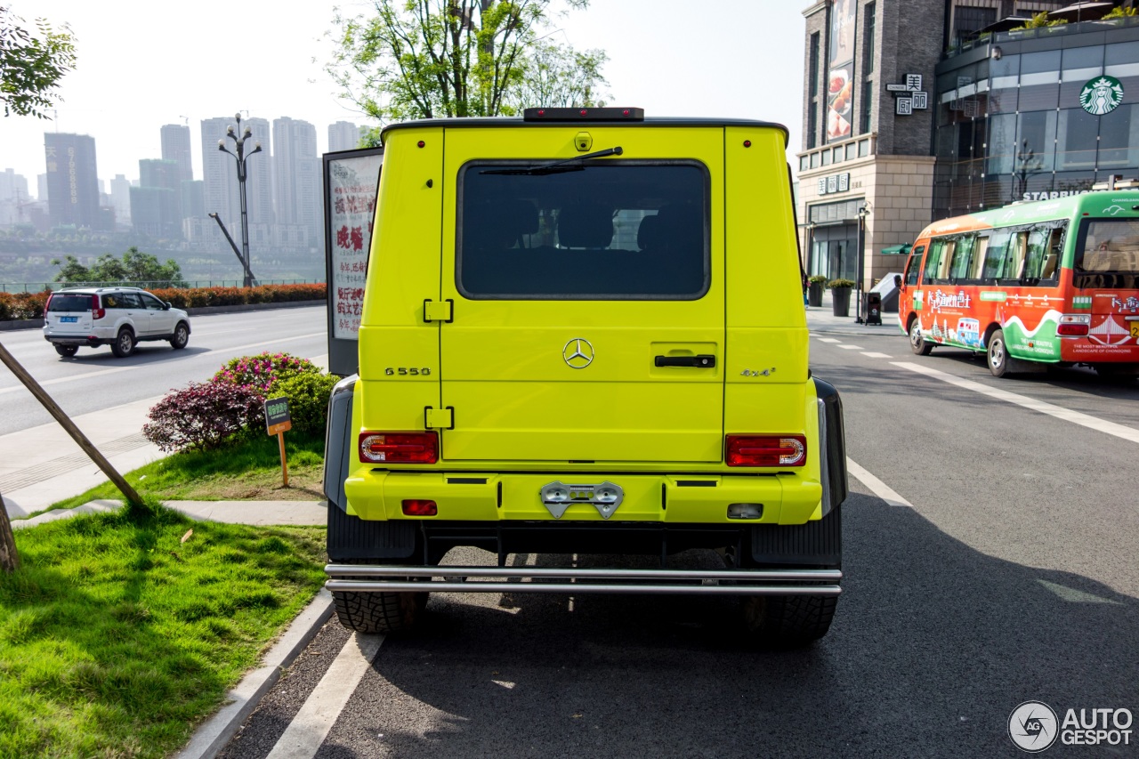 Mercedes-Benz G 550 4X4²