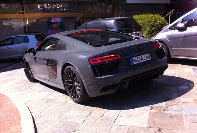 Audi R8 V10 2015