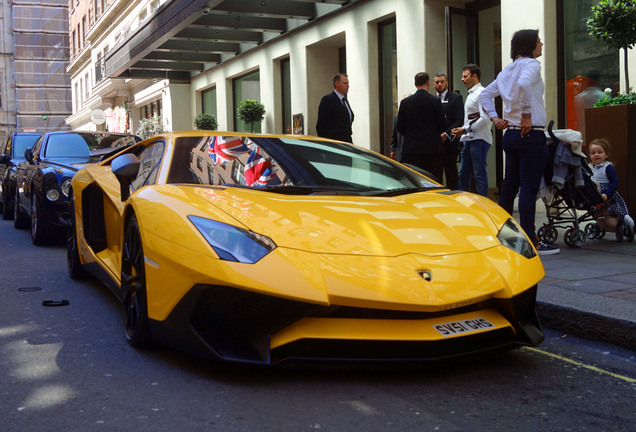 Lamborghini Aventador LP750-4 SuperVeloce