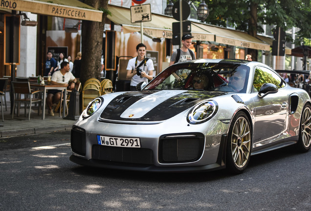 Porsche 991 GT2 RS Weissach Package