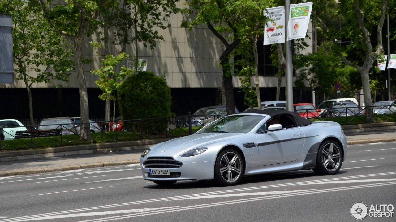 Aston Martin V8 Vantage N400 Roadster