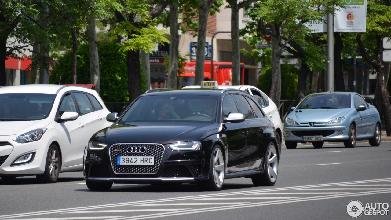 Audi RS4 Avant B8