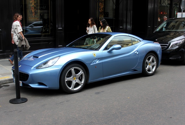 Ferrari California
