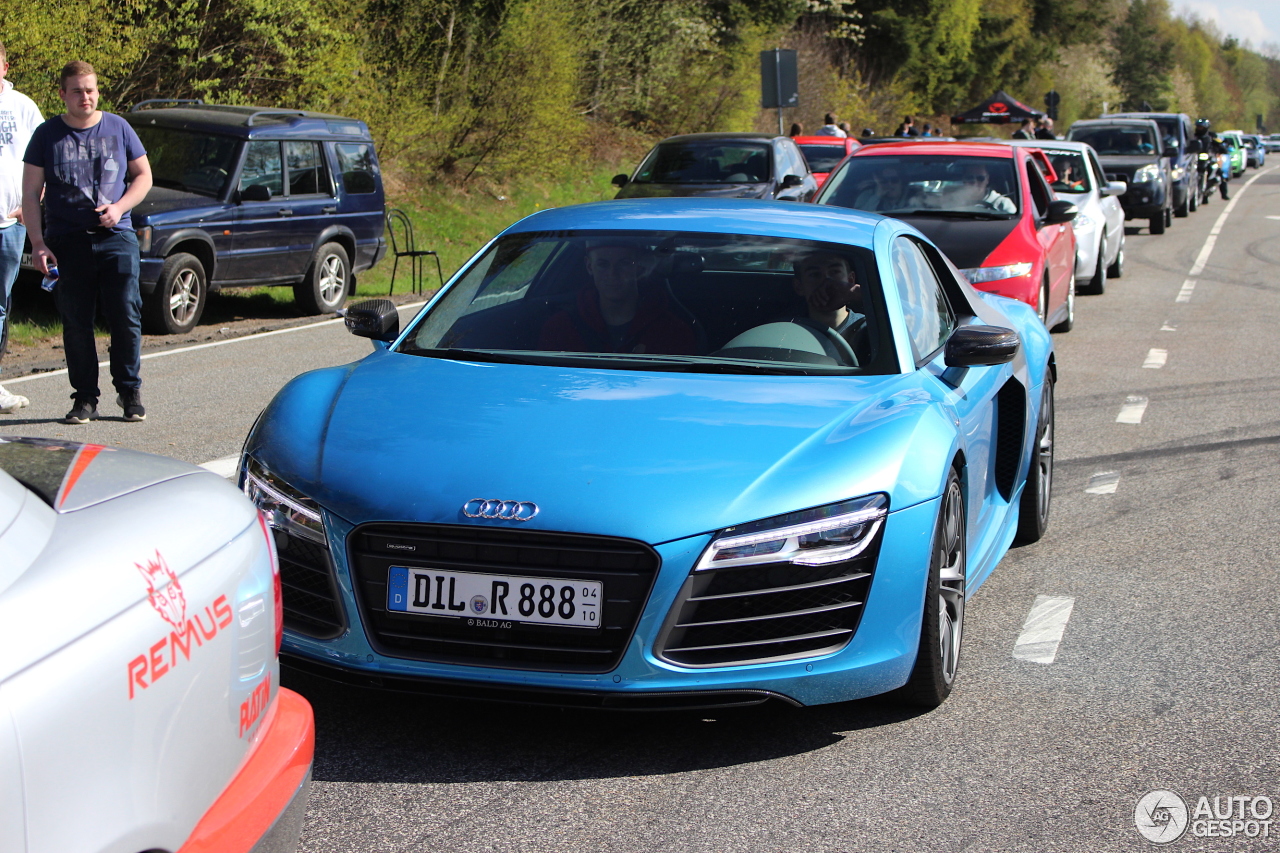 Audi R8 V10 Plus 2013