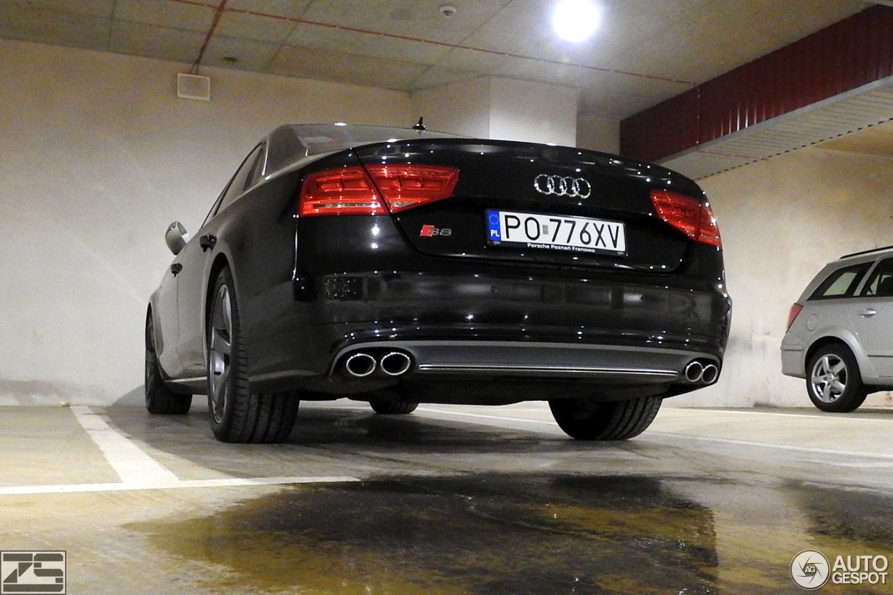 Audi S8 D4