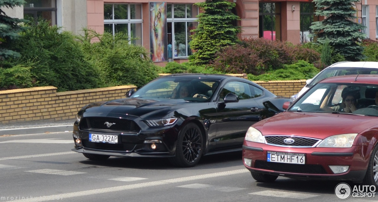 Ford Mustang GT 2015