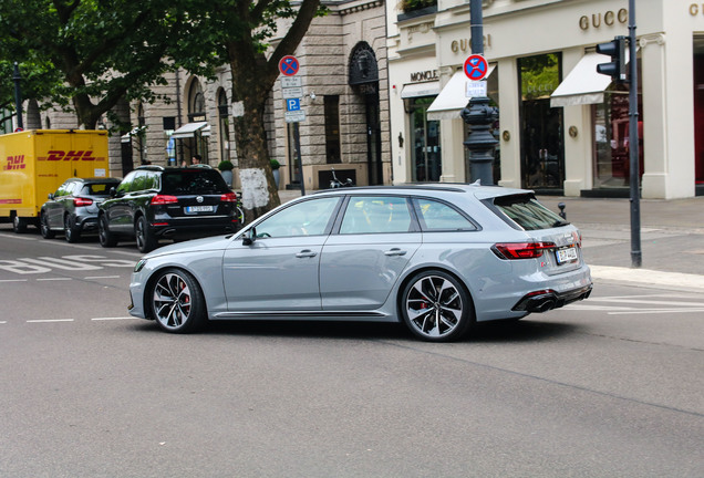 Audi RS4 Avant B9