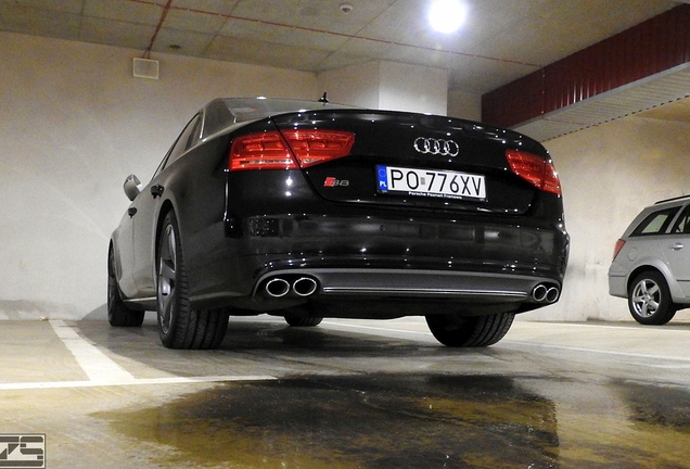 Audi S8 D4