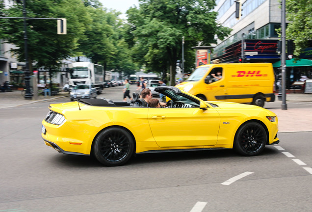 Ford Mustang GT Convertible 2015