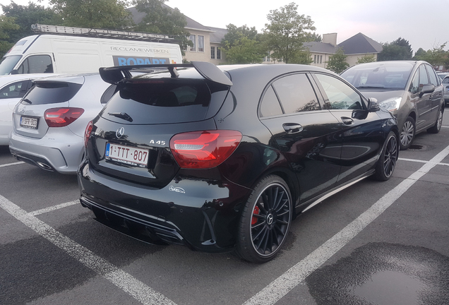 Mercedes-AMG A 45 W176 2015