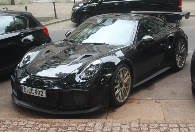 Porsche 991 GT2 RS Weissach Package