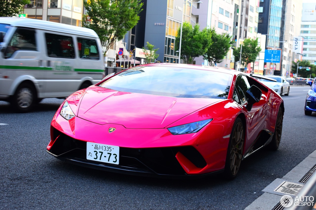 Lamborghini Huracán LP640-4 Performante