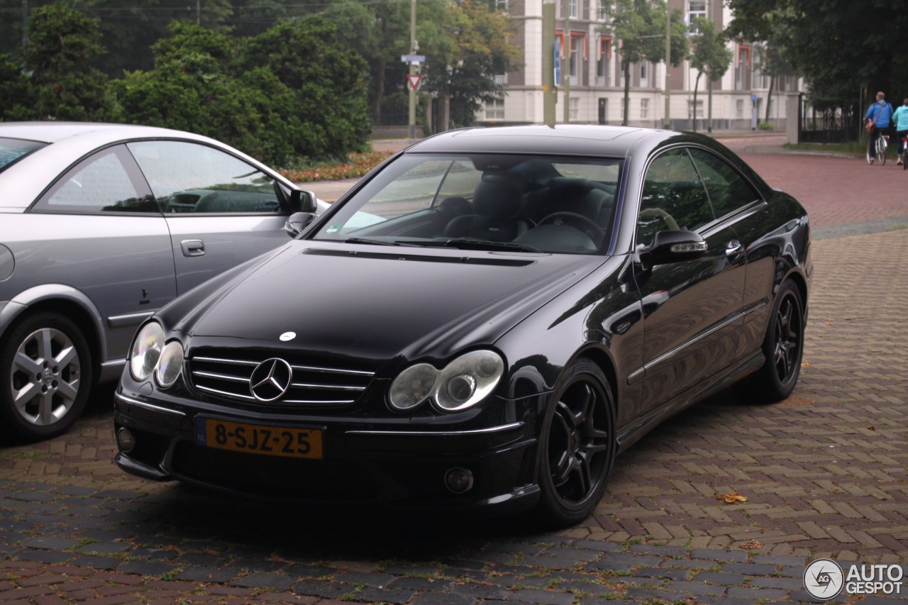 Mercedes-Benz CLK 55 AMG