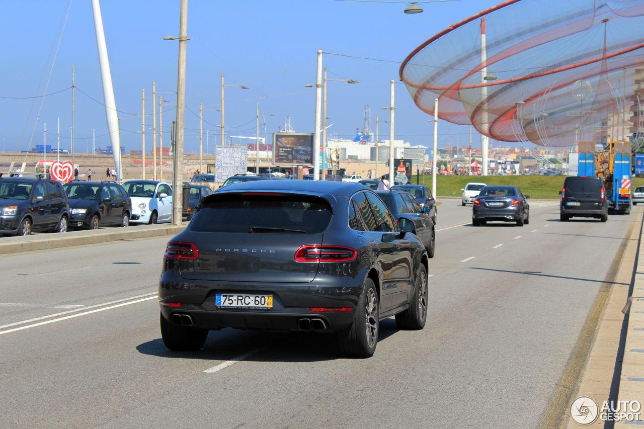 Porsche 95B Macan Turbo