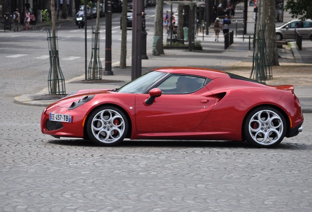 Alfa Romeo 4C Coupé