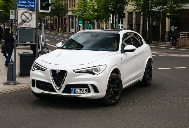 Alfa Romeo Stelvio Quadrifoglio