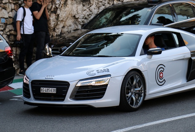 Audi R8 V10 Plus 2013