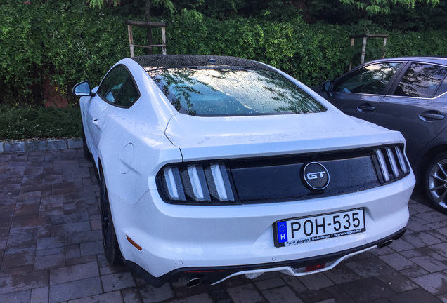 Ford Mustang GT 2015