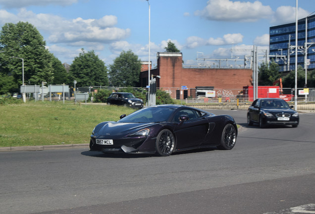 McLaren 570S