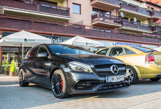 Mercedes-AMG A 45 W176 2015